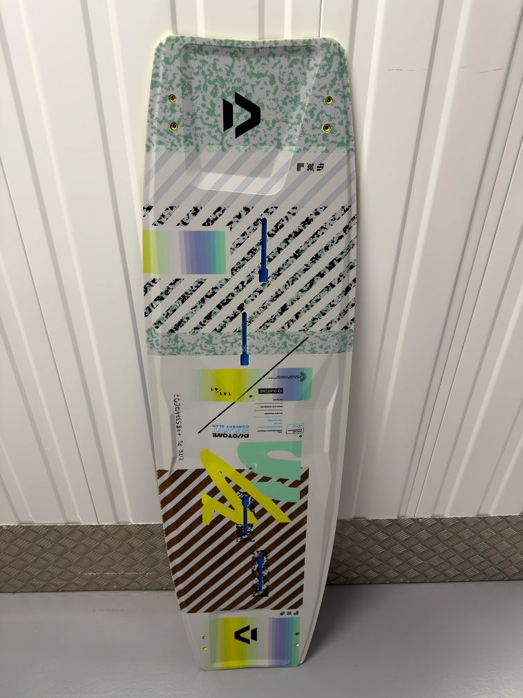 Deska Duotone Select 141cm