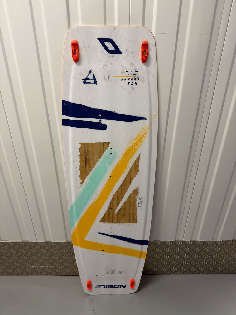 Deska Nobile NT5 138cm