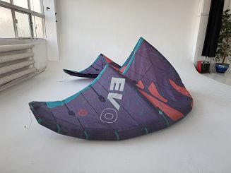 Duotone Evo  - 9m Latawiec używany - 3