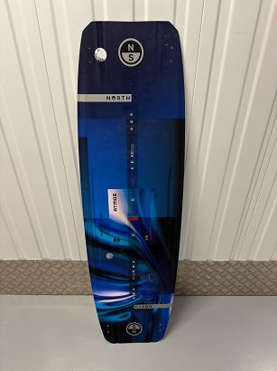Deska North Atmos 2025 - 141cm