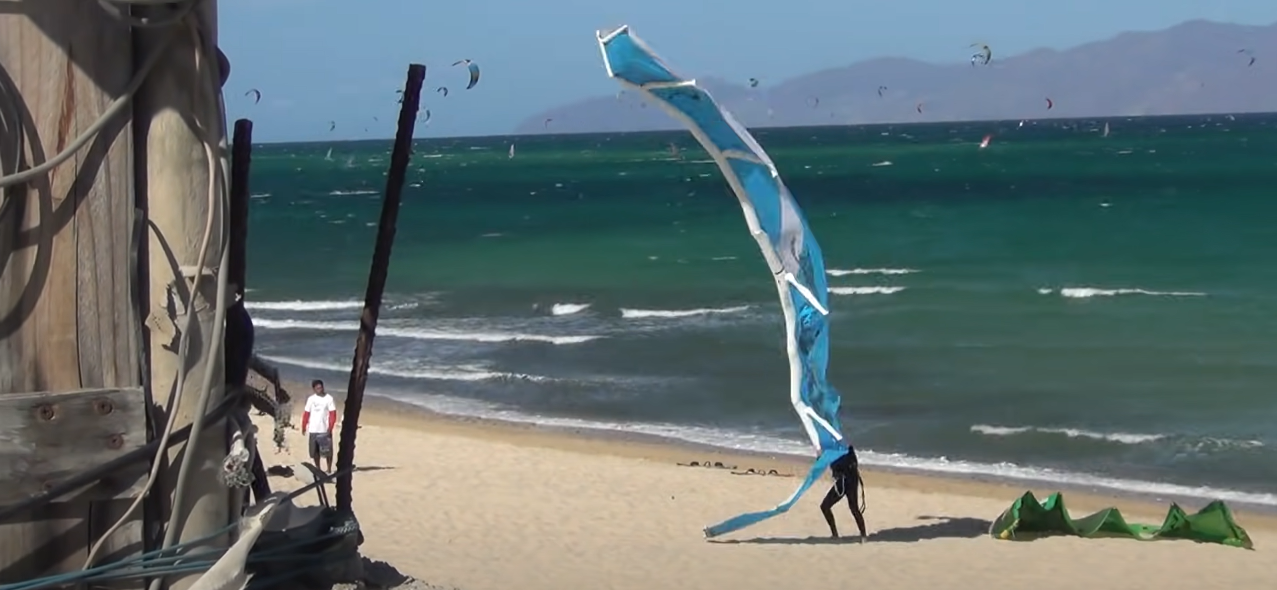 Brak powietrza w latawcu do kitesurfingu